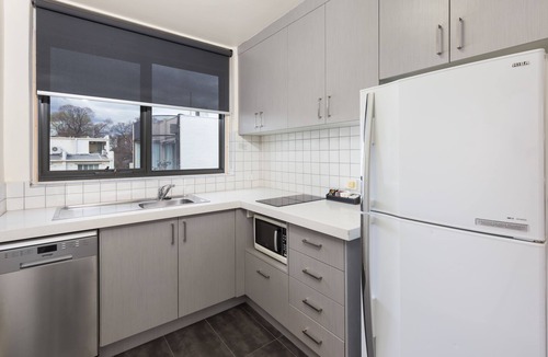East Melbourne Apartment | City Edge Serviced Apartments East Melbourne