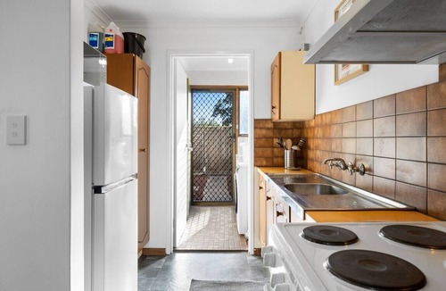 Ovingham Apartment | City Fringe Nook—Discover the North Adelaide Scene