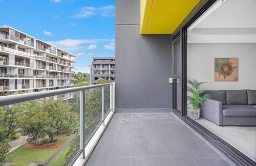 Zetland Apartment | City Loft Escape - Public transport to anywhere!