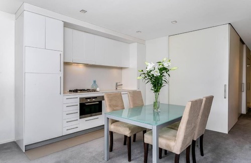 Crows Nest Apartment | CLA26 - 1 bedroom Unit Crows Nest Clarke Street