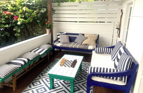 Byron Bay House | Classic Byron house. Walk to corner cafe and beach. Close to everything.
