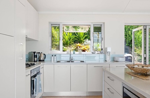 Killcare Heights House | Clifton - Coastal Views by HolidayCo.