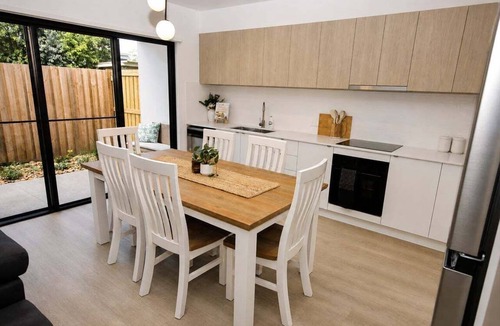 Maroochydore Resort | Coast A While | New 3BR | Work, Stay & Play