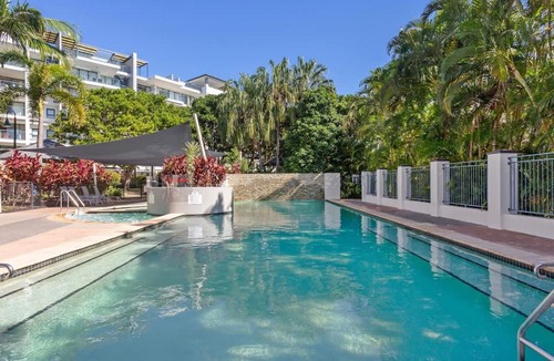 Alexandra Headland Apartment | Coastal Charmer Resort-style Living at Alex Beach