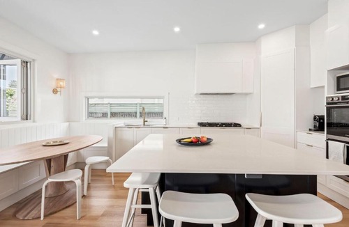 Queenscliff House | Coastal Cottage
