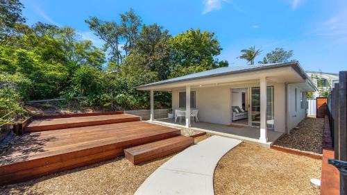 Killcare Heights House | 'Coastal Harmony Cottage' by HolidayCo