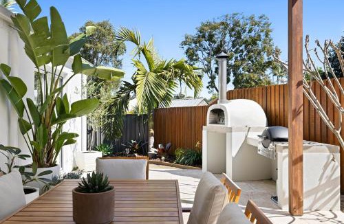 Mooloolaba House | Coastal Home in Mooloolaba