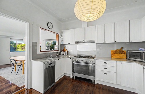 Macmasters Beach House | Coastal Nostalgia – Classic charm, Coastal comfort