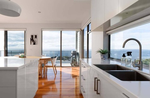 Burnie House | Coastal Retreat with Breathtaking Ocean Views