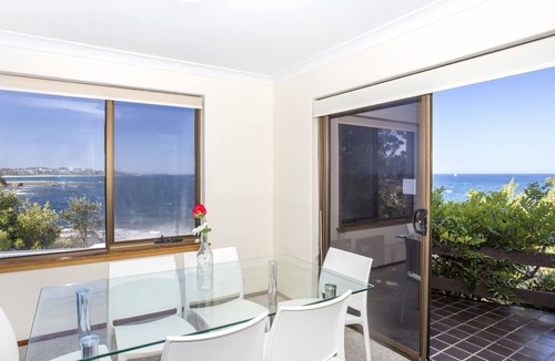 Mollymook House | Collers Beachside in Mollymook