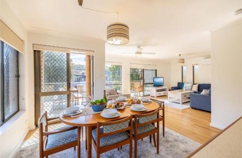 Nelson Bay Apartment | Columbia Views 2 Aircon WI FI Netflix Views and Boat Parking