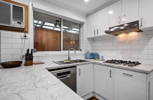Hoppers Crossing Apartment | Comfortable Stay in Hoppers Crossing