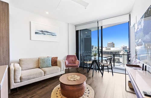 Broadbeach Apartment | Comfy 2 Bedroom Unit in Broadbeach - Q Stay (STAR 12213 - 3N - NB)