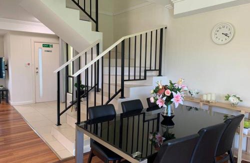 Revesby House | Comfy place with all