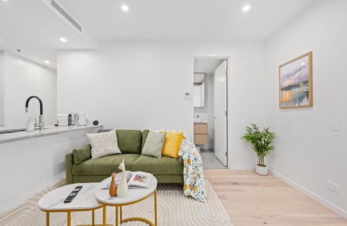 Braddon Apartment | Compact n Central 1BR in CBD w Secure Parking