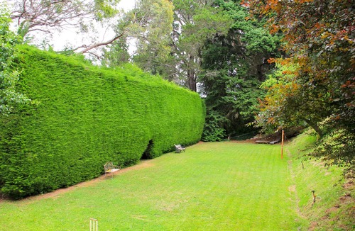 Hepburn Springs House | Continental House - A large historical 13 Bedroom house built in 1920s