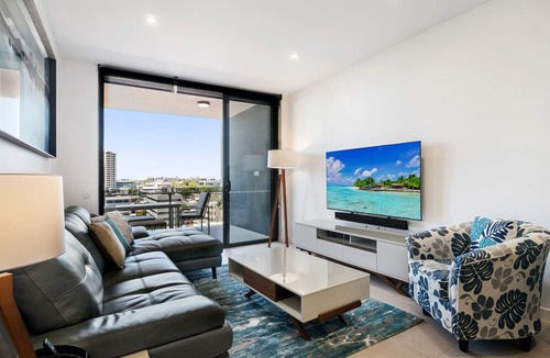 Toowong Apartment | Convenient 2-Bed Apartment
