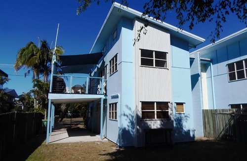 Rainbow Beach House | COOLAMAINE 2 Rainbow Beach