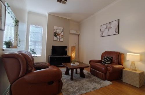 Boulder Apartment | Corella Accommodation 1A