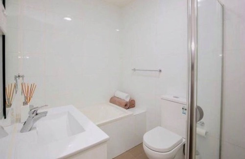 Northmead Apartment | Cosy 2BR Stay apartment - Near Parramatta/Westmead Hospital