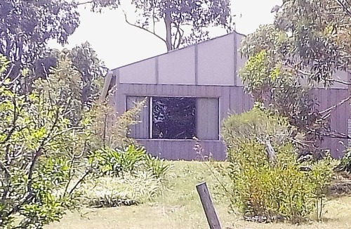 Margaret River Cabin | Cosy Cabin Hideaway - peaceful, comfy, close to nature, river and town.