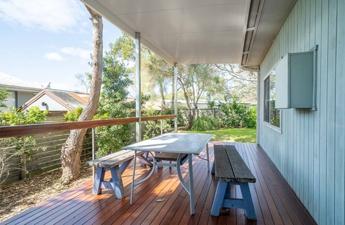 Broulee Apartment | Cosy Getaway with Fireplace and Spacious Backyard