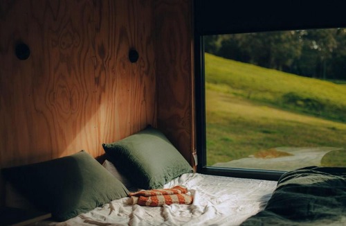 Beaumont House | Cosy Off-Grid Cabin in Kangaroo Valley - Gustavo