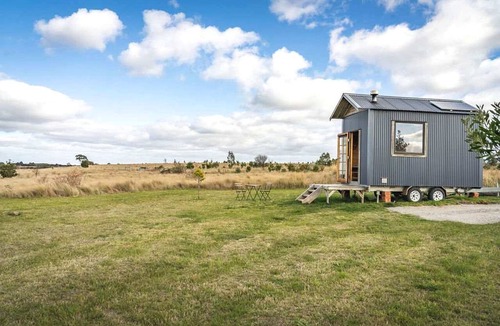 Monegeetta Cabin | Cosy Tiny House for a Goat Farm Stay near Melbourne