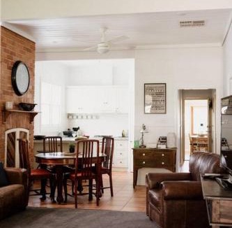 Wangaratta House | Cottage on Gray - Wangaratta