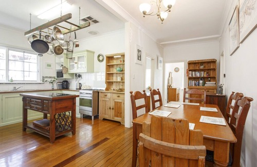 Beaconsfield House | Country Living - 3 bedroom cottage