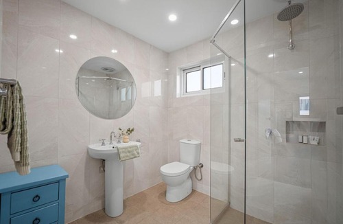 West Beach Apartment | Cove at Esplanade Apartments