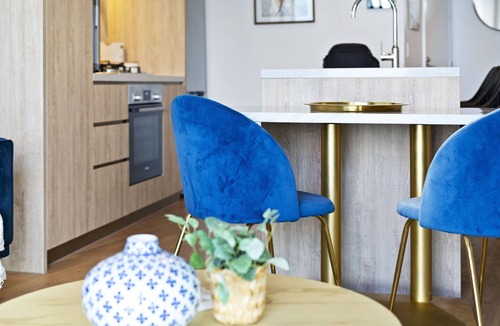 Broadbeach Apartment | Cozy 2 Bedroom Apartment (No Parking) - Q Stay (12801 - 3N - NB)