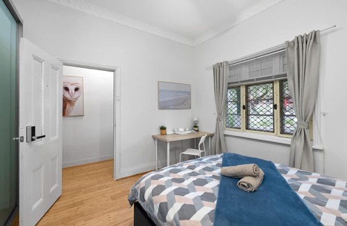 Lidcombe House | Cozy Double Room - Close to Lidcombe Transport & Shops - Shared Bathroom and Amenities