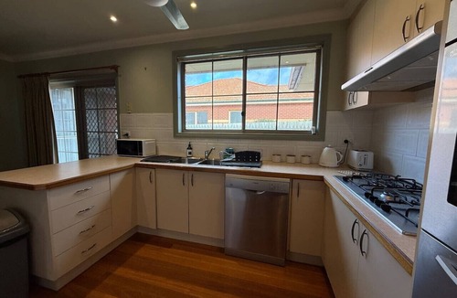 Bentleigh House | Cozy Private Room | 1min to Station & Cafes