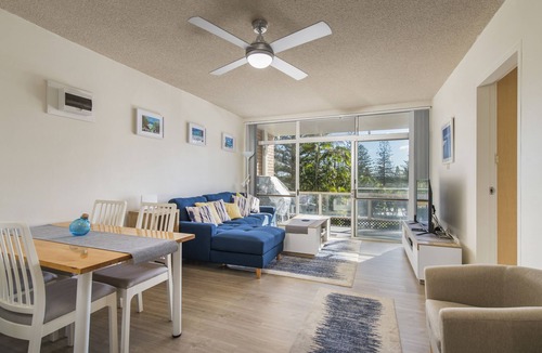 Port Macquarie Apartment | Crystal Waters - PERFECT IN TOWN LOCATION