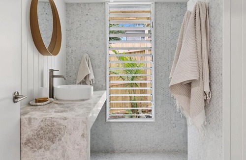 Yamba House | Cusacks Cottage - Charming Coastal Retreat in the Heart of Yamba - Holiday Yamba