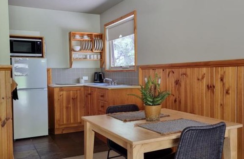 Halls Gap House | D'Altons Studios