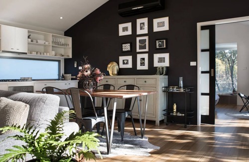 Hepburn Springs House | Daruma Hepburn ~ Tranquil Villa ~ Daylesford Region