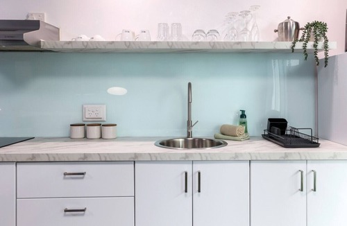Darwin City Centre Apartment | Darwin Done Right | King Studio + Full Kitchen