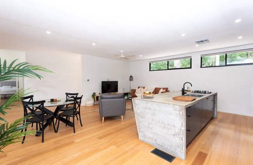 Lilli Pilli House | Daydream Cottage - beachside luxury in Lilli Pilli