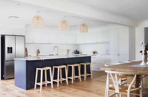 Anna Bay House | Deja Blue Anna Bay