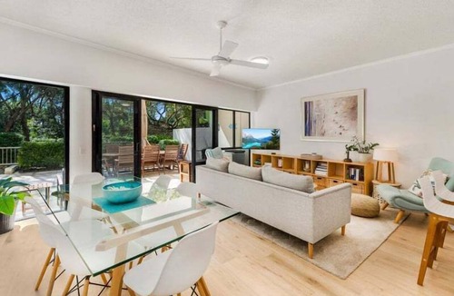 Mooloolaba Resort | Deluxe Three-Bedroom Apartment - Beach Access Apt 4