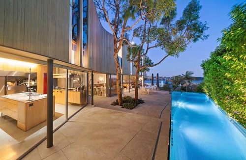 Portarlington Villa | Designed To Take You Away From It All