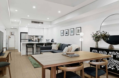 Rozelle Apartment | Designer 1-Bed Apartment with Balcony