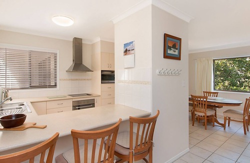 Tugun House | Diamond Place 4 - Absolute Beachfront Tugun - Min. 3 Night Stays!
