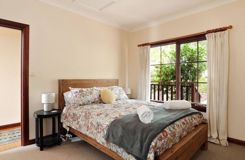 Blackheath House | Dingley Dell in Blackheath