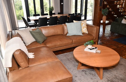 Eltham House | Diskin House Mt Pleasant Rd, Eltham