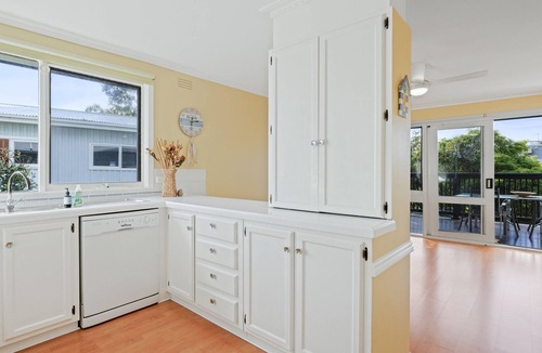 Ventnor House | Dog Friendly Beach Haven