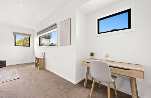 Clayton House | Domi Rentals - The Fregon Townhouse