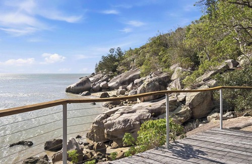 Picnic Bay House | Driftwood